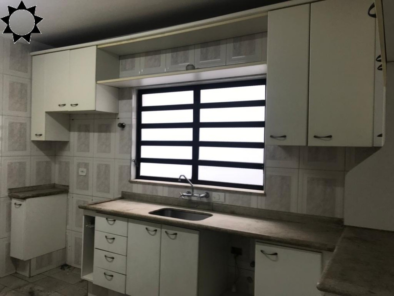 Casa à venda com 4 quartos, 165m² - Foto 14