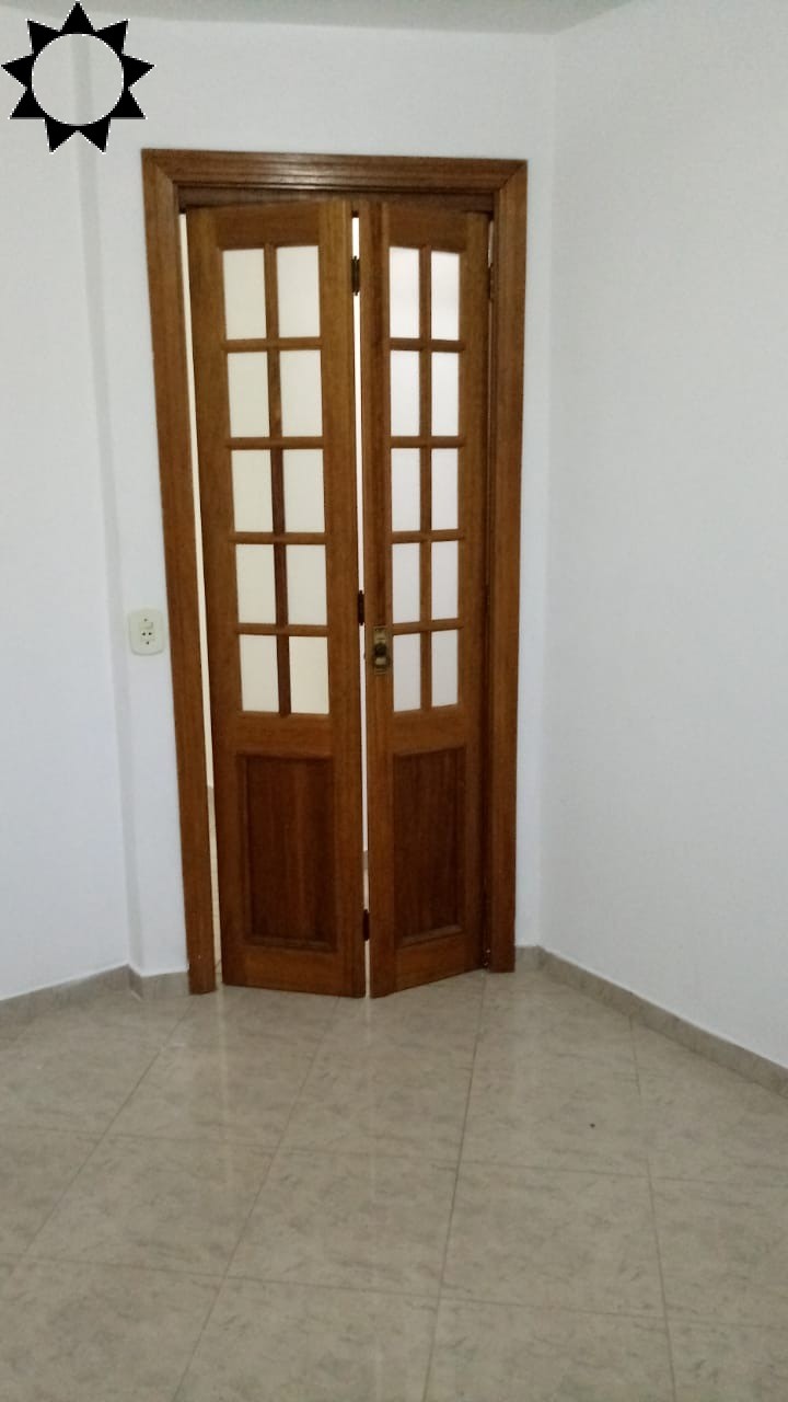 Apartamento à venda com 3 quartos, 76m² - Foto 12