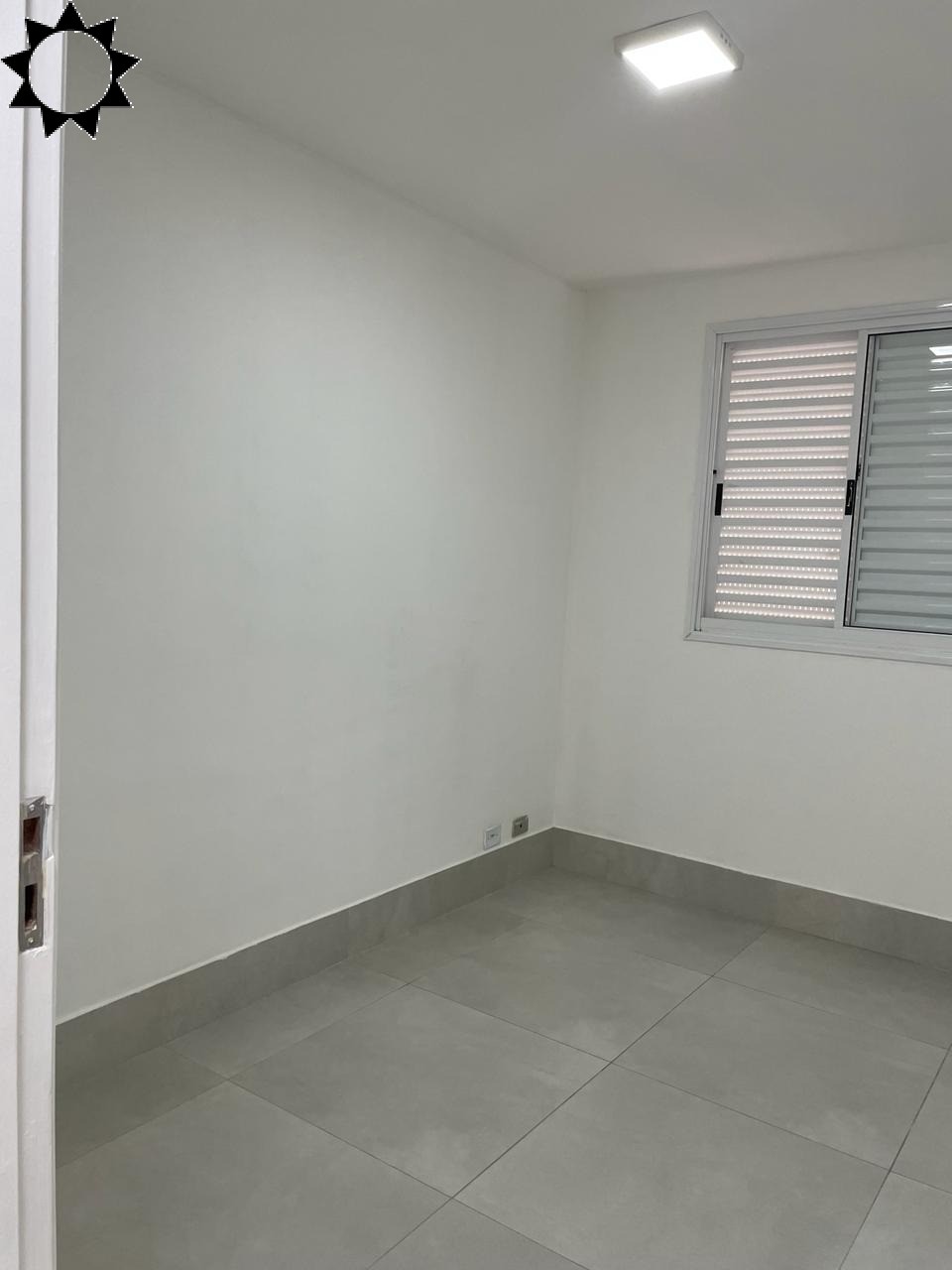 Apartamento à venda com 3 quartos, 60m² - Foto 7