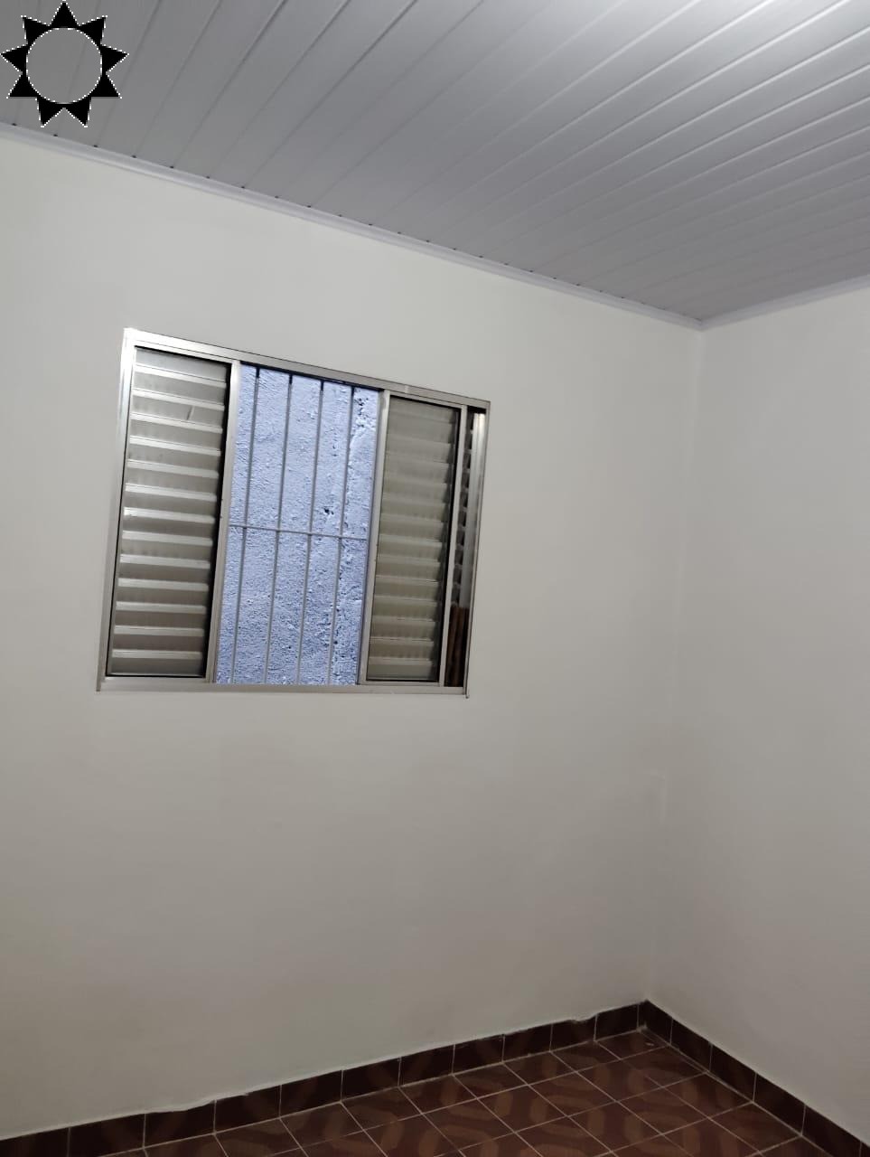 Casa à venda com 2 quartos, 125m² - Foto 3