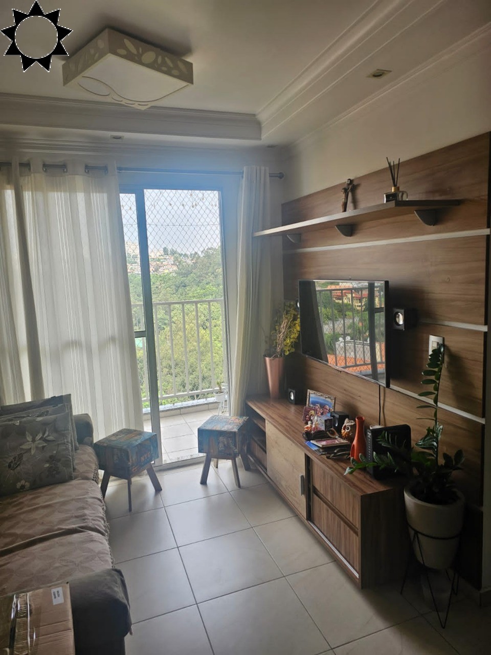 Apartamento à venda com 2 quartos, 64m² - Foto 1