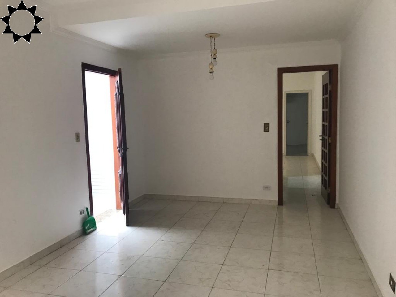 Casa à venda com 4 quartos, 165m² - Foto 11