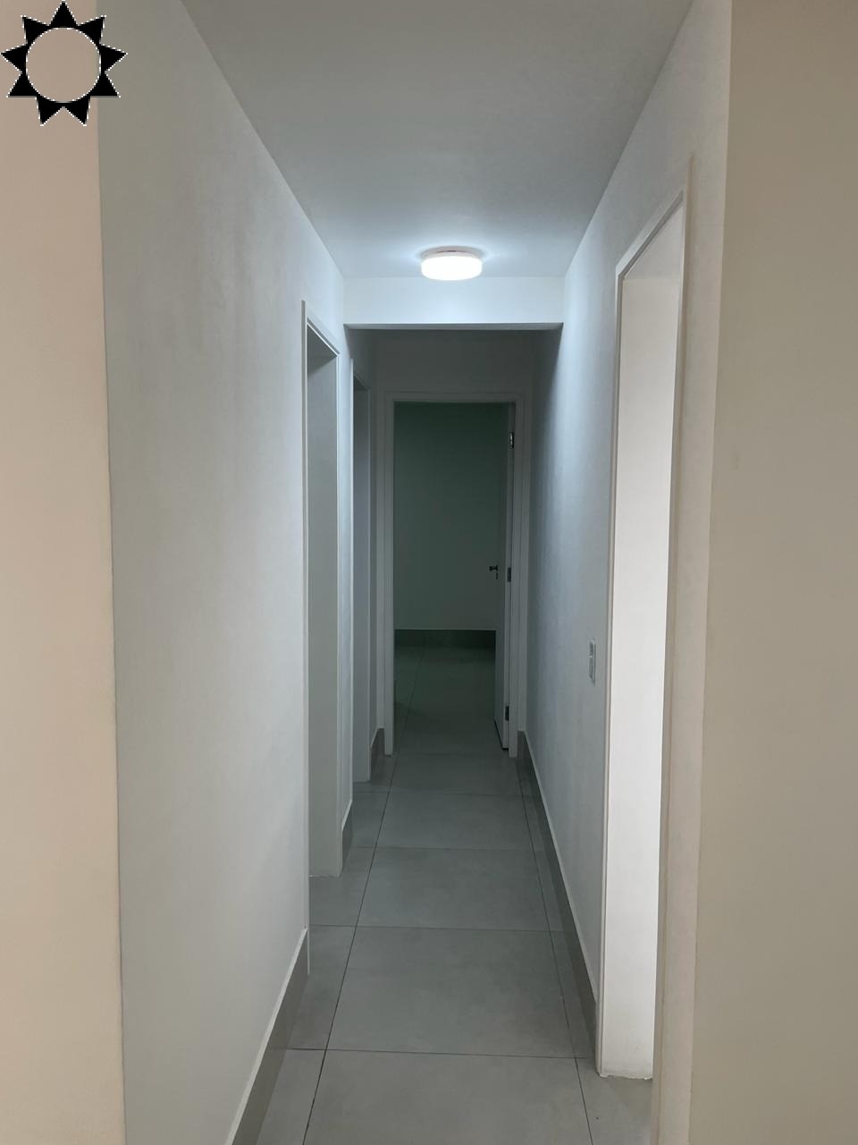 Apartamento à venda com 3 quartos, 60m² - Foto 2