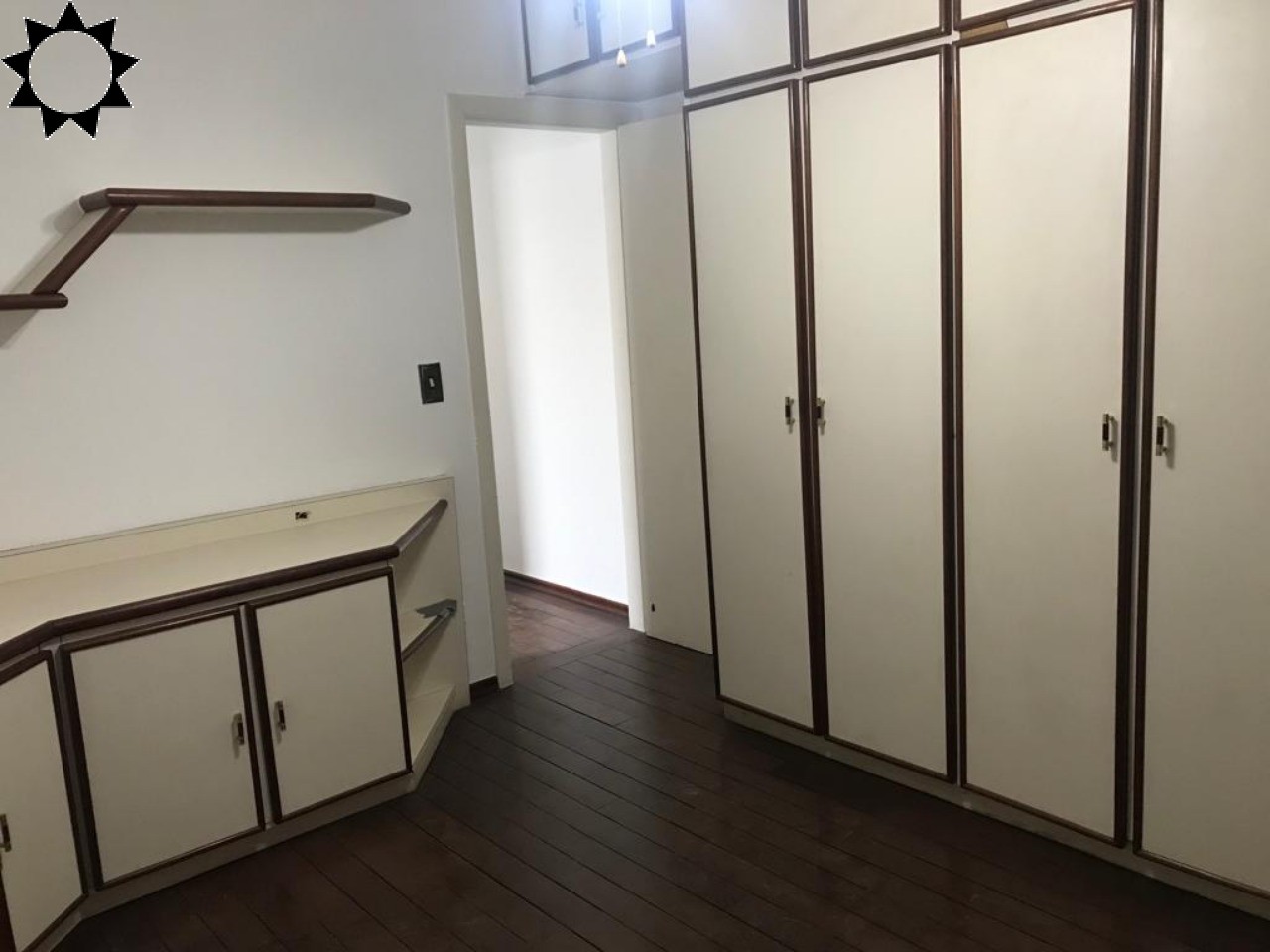 Casa à venda com 4 quartos, 165m² - Foto 17