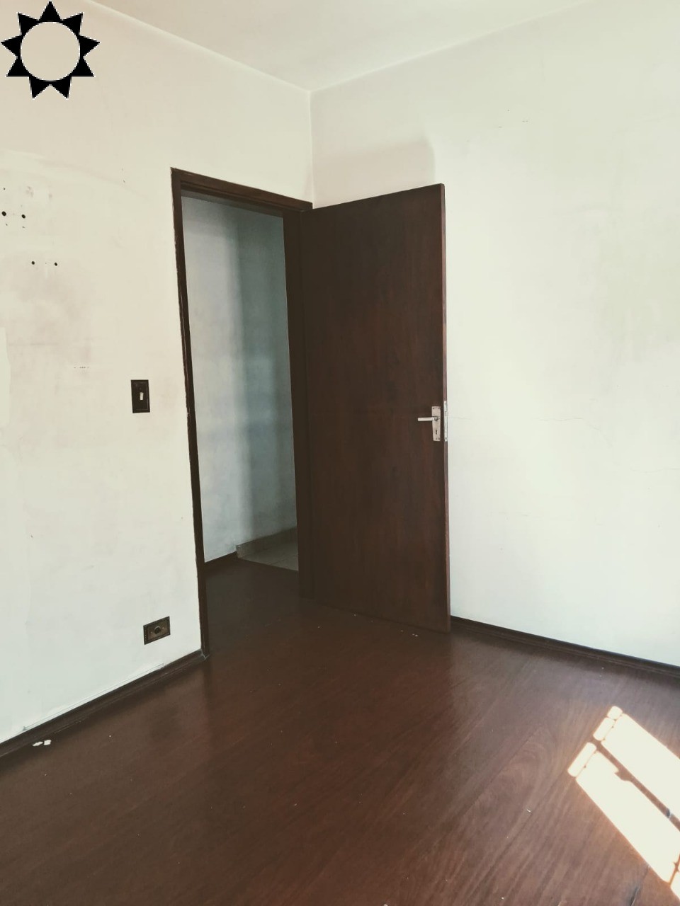 Casa à venda com 2 quartos, 197m² - Foto 6