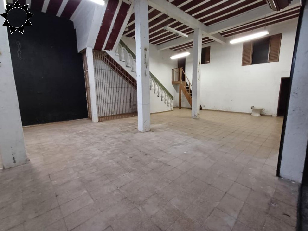 Prédio Inteiro para alugar com 1 quarto, 550m² - Foto 12