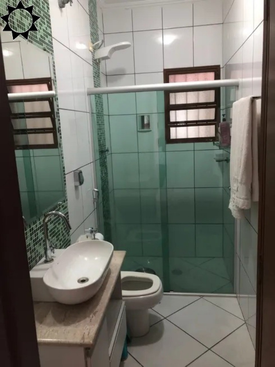 Casa à venda com 3 quartos, 200m² - Foto 18