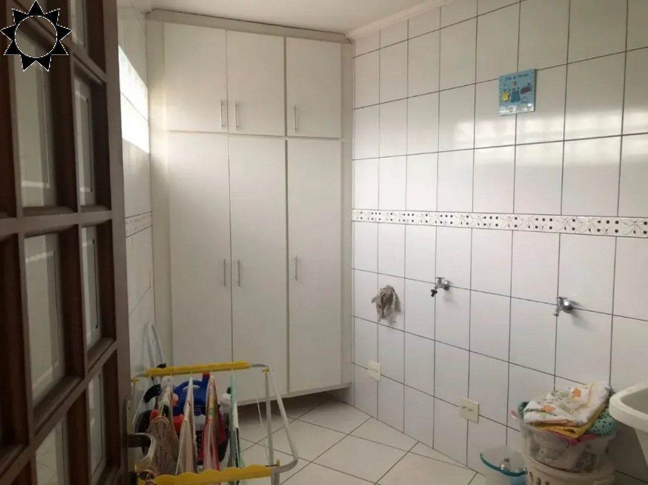 Casa à venda com 3 quartos, 200m² - Foto 17