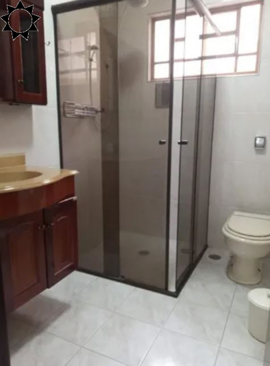 Casa à venda com 3 quartos, 200m² - Foto 14