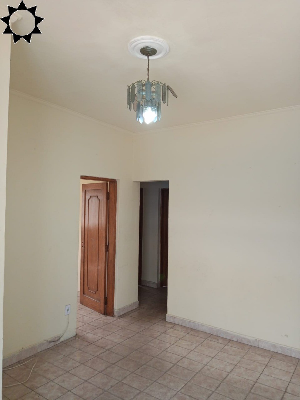 Casa à venda com 6 quartos, 160m² - Foto 5