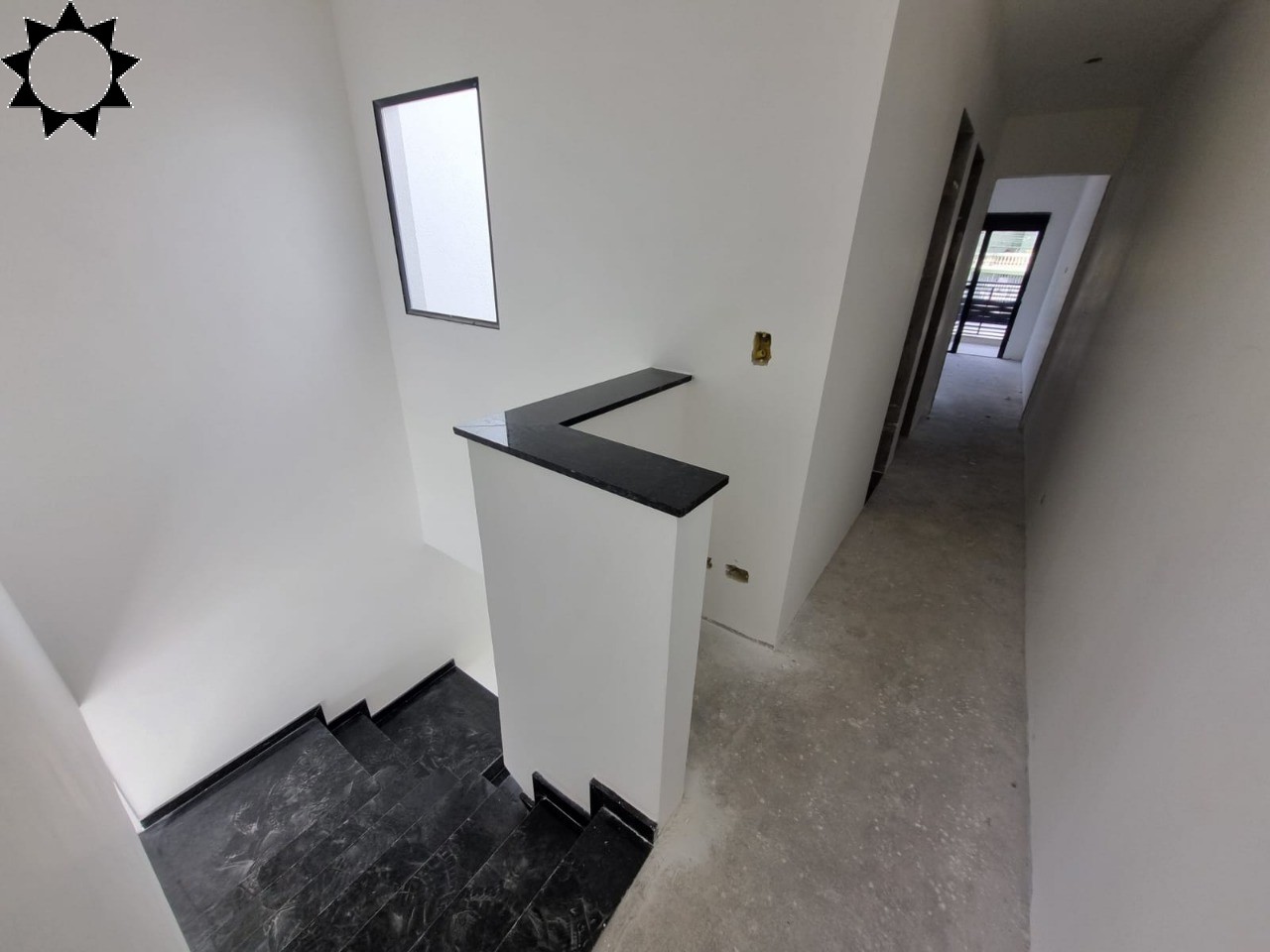 Casa à venda com 3 quartos, 100m² - Foto 5