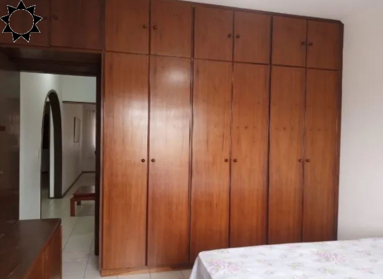 Casa à venda com 3 quartos, 200m² - Foto 16