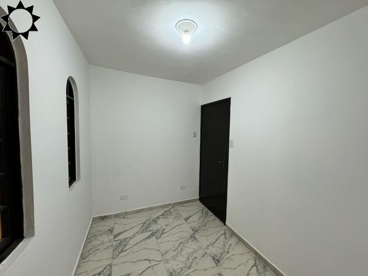 Casa à venda com 3 quartos, 220m² - Foto 15