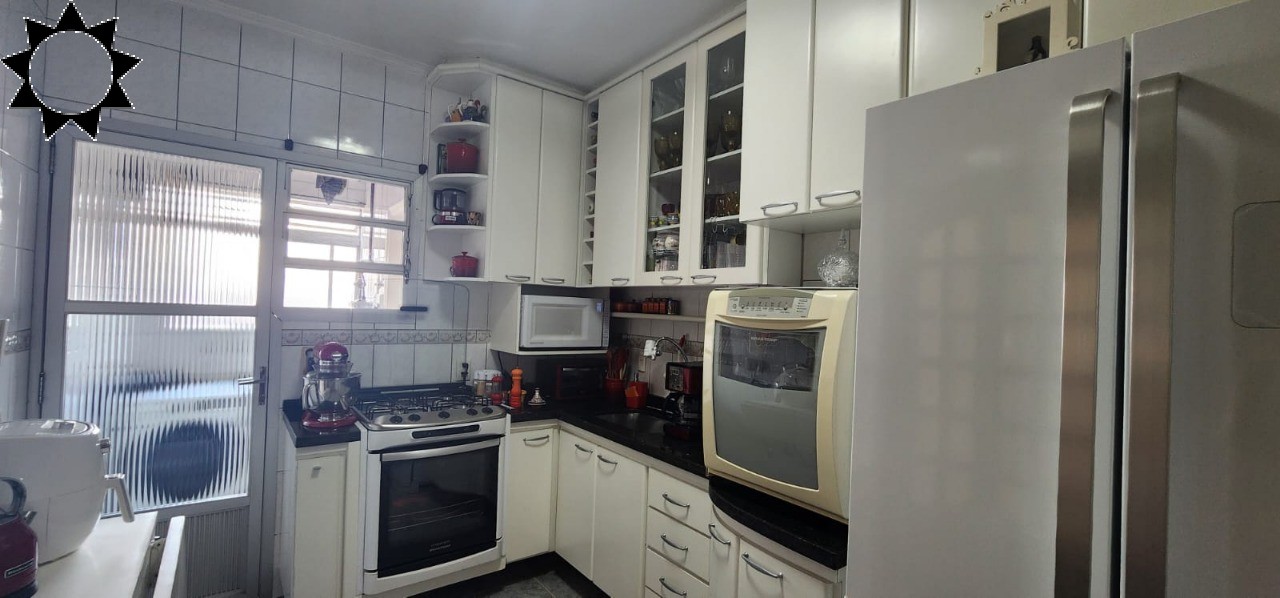 Apartamento à venda com 2 quartos, 68m² - Foto 6