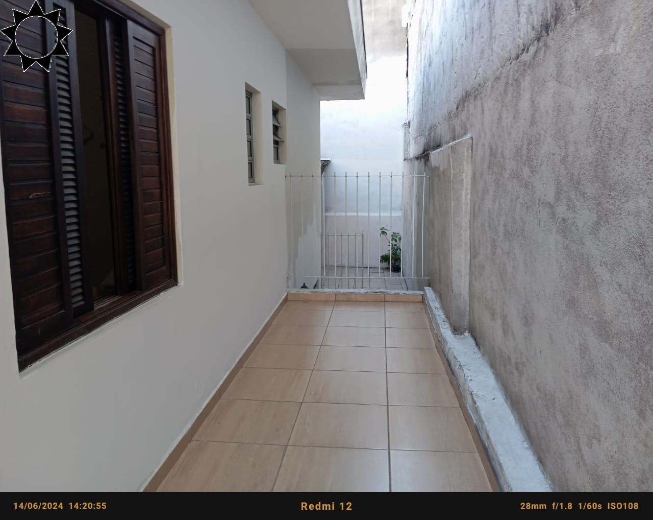 Casa à venda com 4 quartos, 156m² - Foto 4