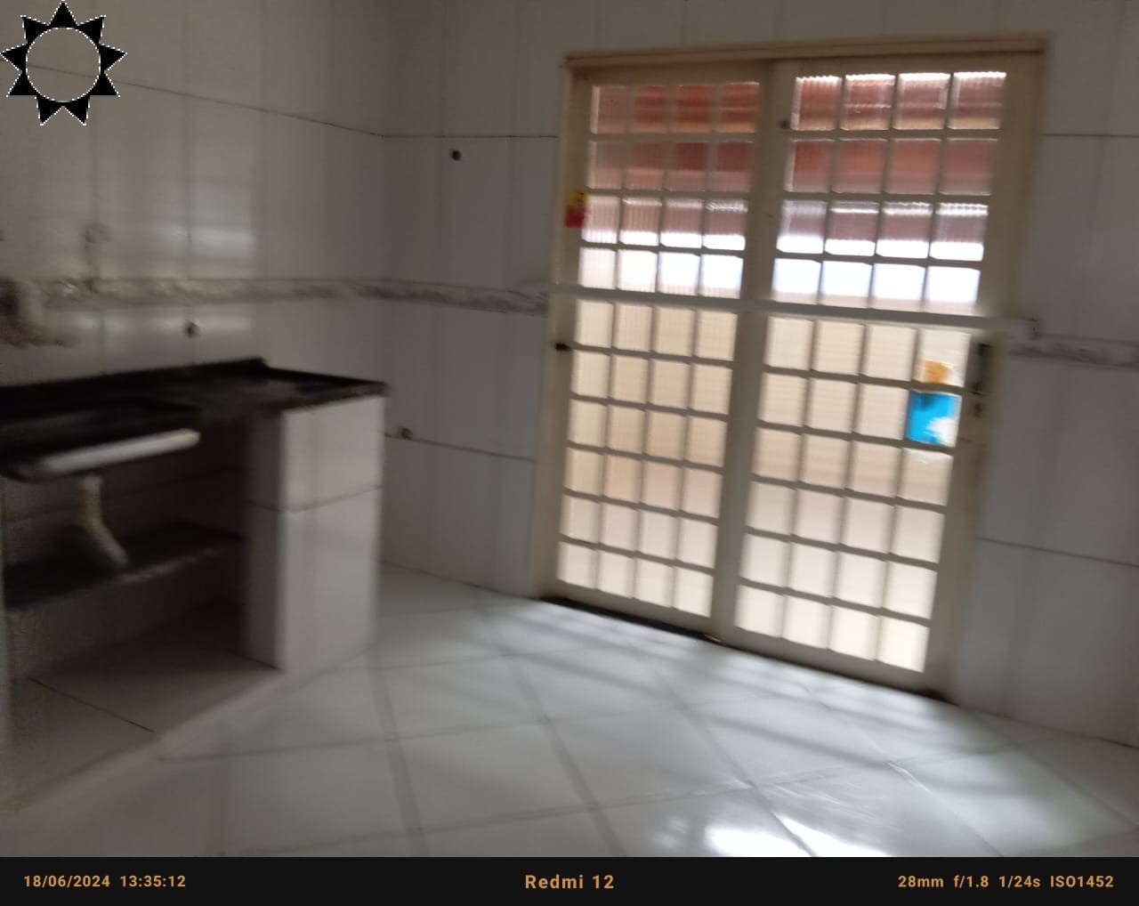 Casa à venda e aluguel com 2 quartos, 160m² - Foto 9