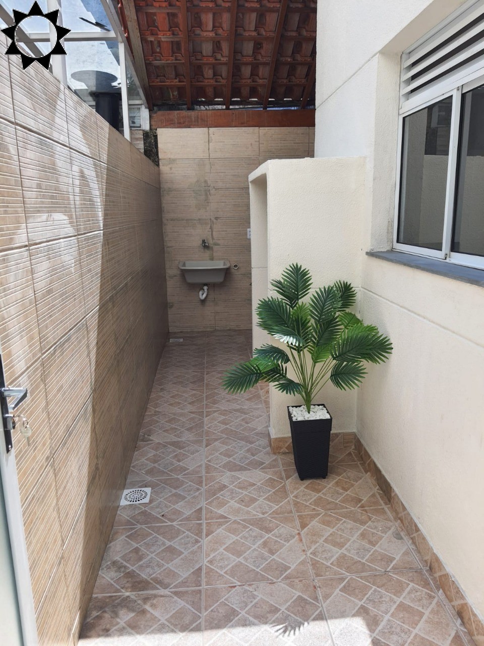 Casa à venda com 2 quartos, 97m² - Foto 8