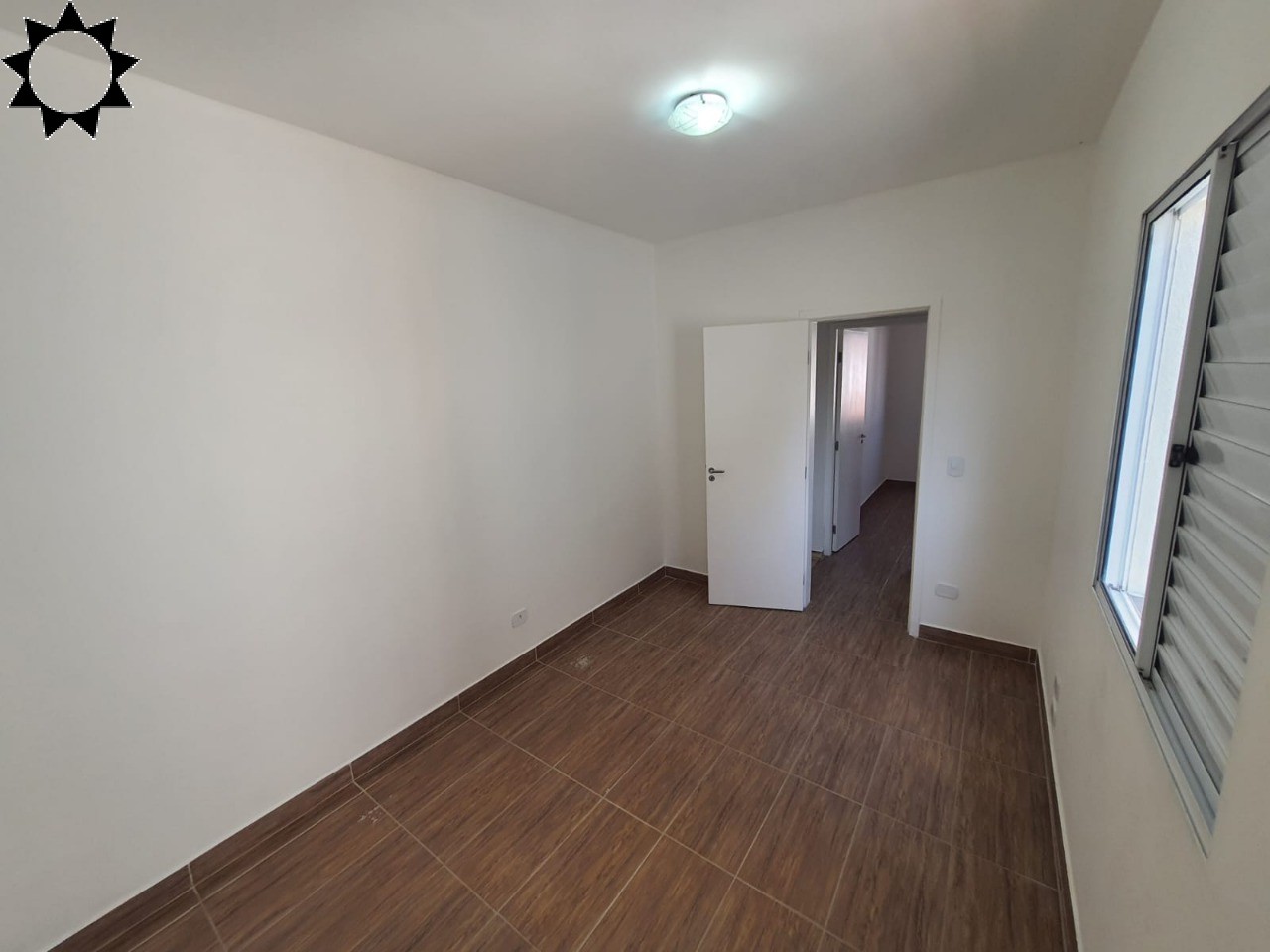 Casa à venda com 2 quartos, 97m² - Foto 11