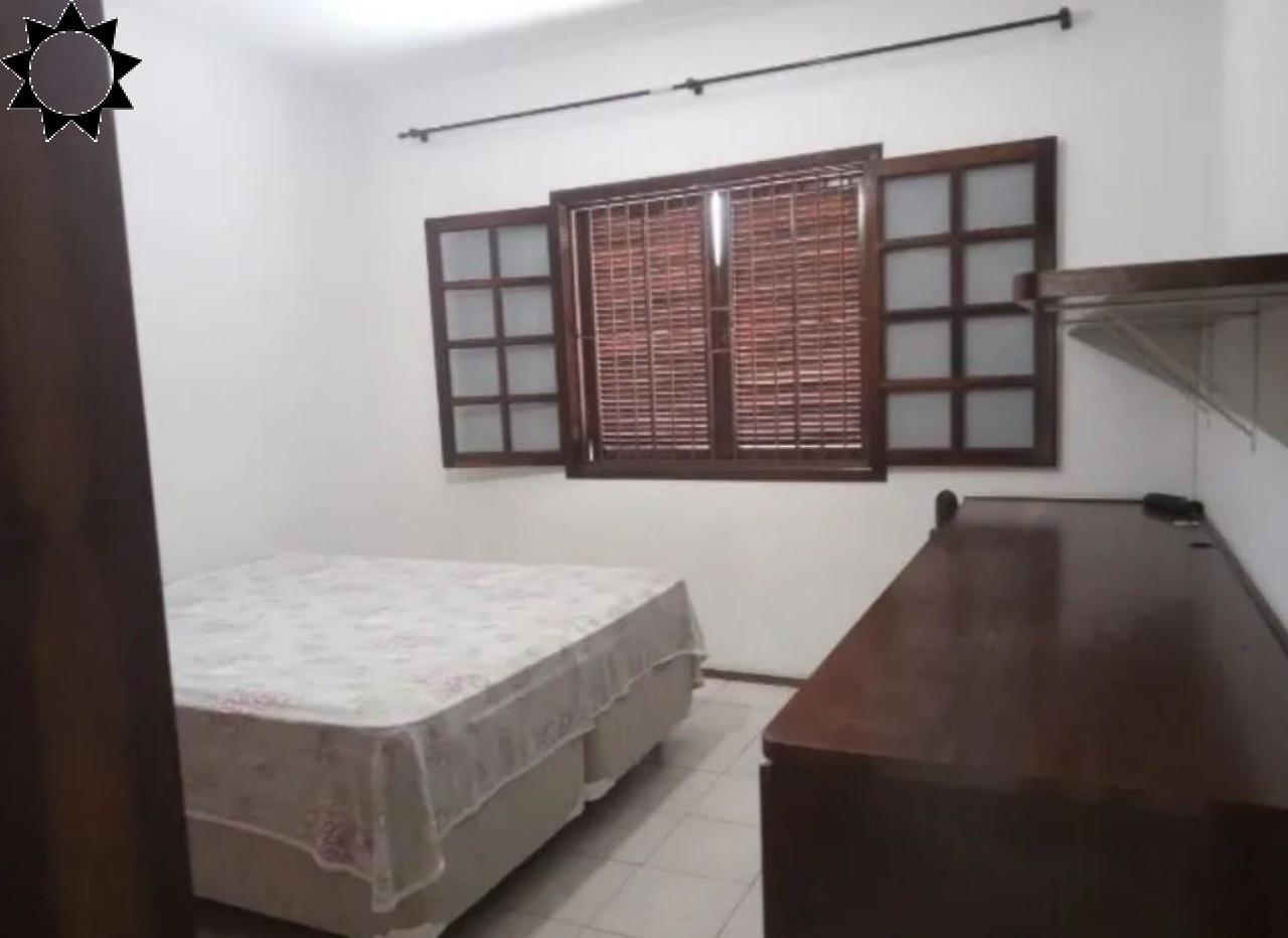 Casa à venda com 3 quartos, 200m² - Foto 17