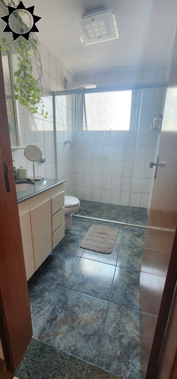 Apartamento à venda com 2 quartos, 68m² - Foto 5