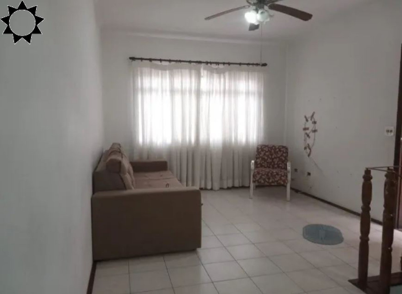 Casa à venda com 3 quartos, 200m² - Foto 8