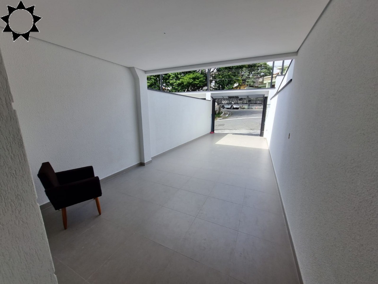 Casa à venda com 3 quartos, 160m² - Foto 3