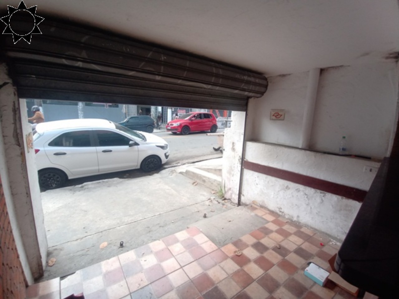 Prédio Inteiro para alugar, 220m² - Foto 2