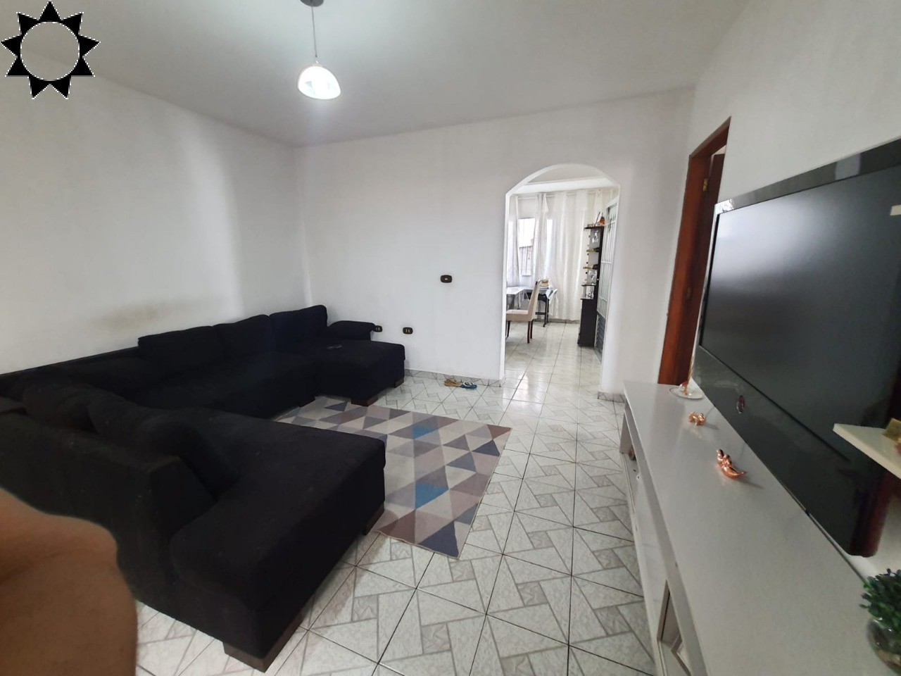 Casa à venda com 3 quartos, 270m² - Foto 1