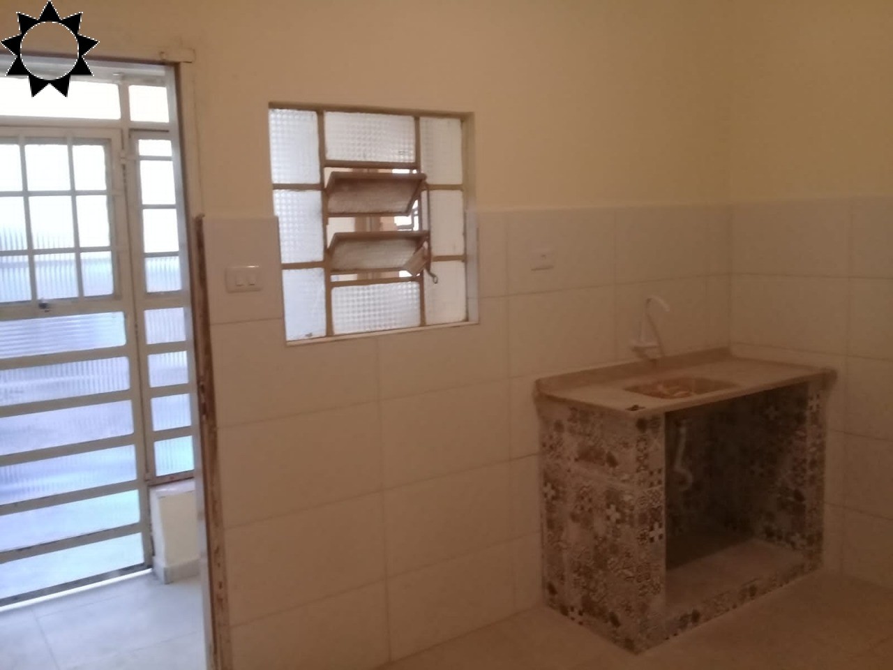 Casa para alugar com 1 quarto, 43m² - Foto 5