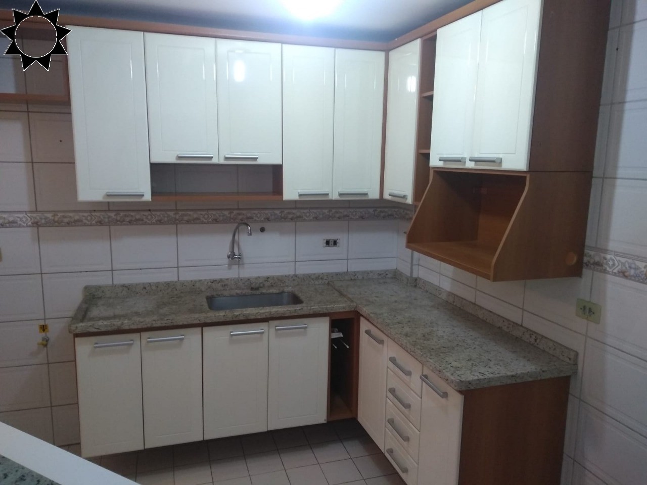 Apartamento à venda com 2 quartos, 55m² - Foto 3