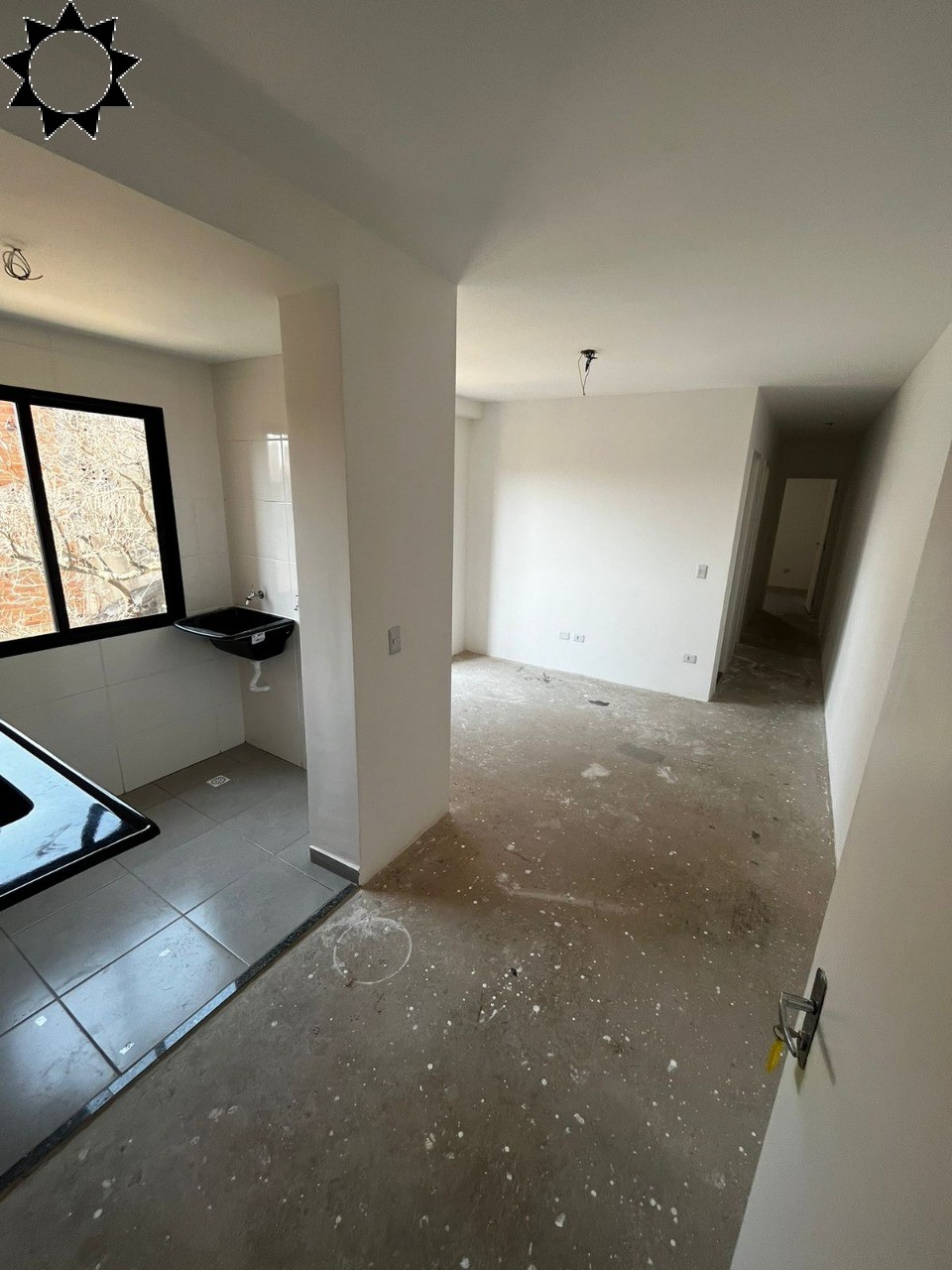 Apartamento à venda com 2 quartos, 49m² - Foto 2