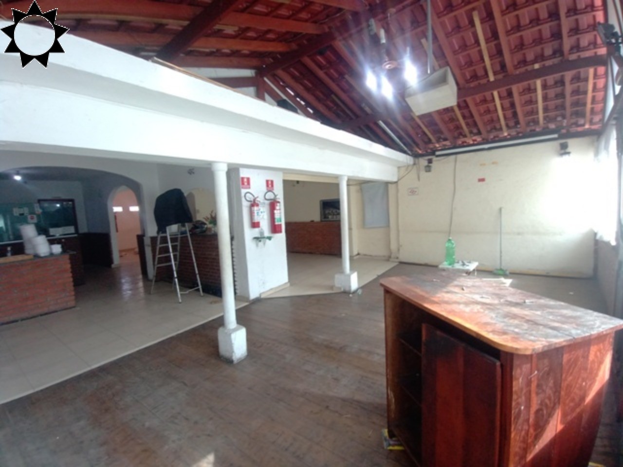 Prédio Inteiro para alugar, 220m² - Foto 6