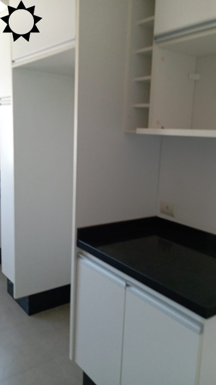 Apartamento à venda e aluguel com 2 quartos, 60m² - Foto 2