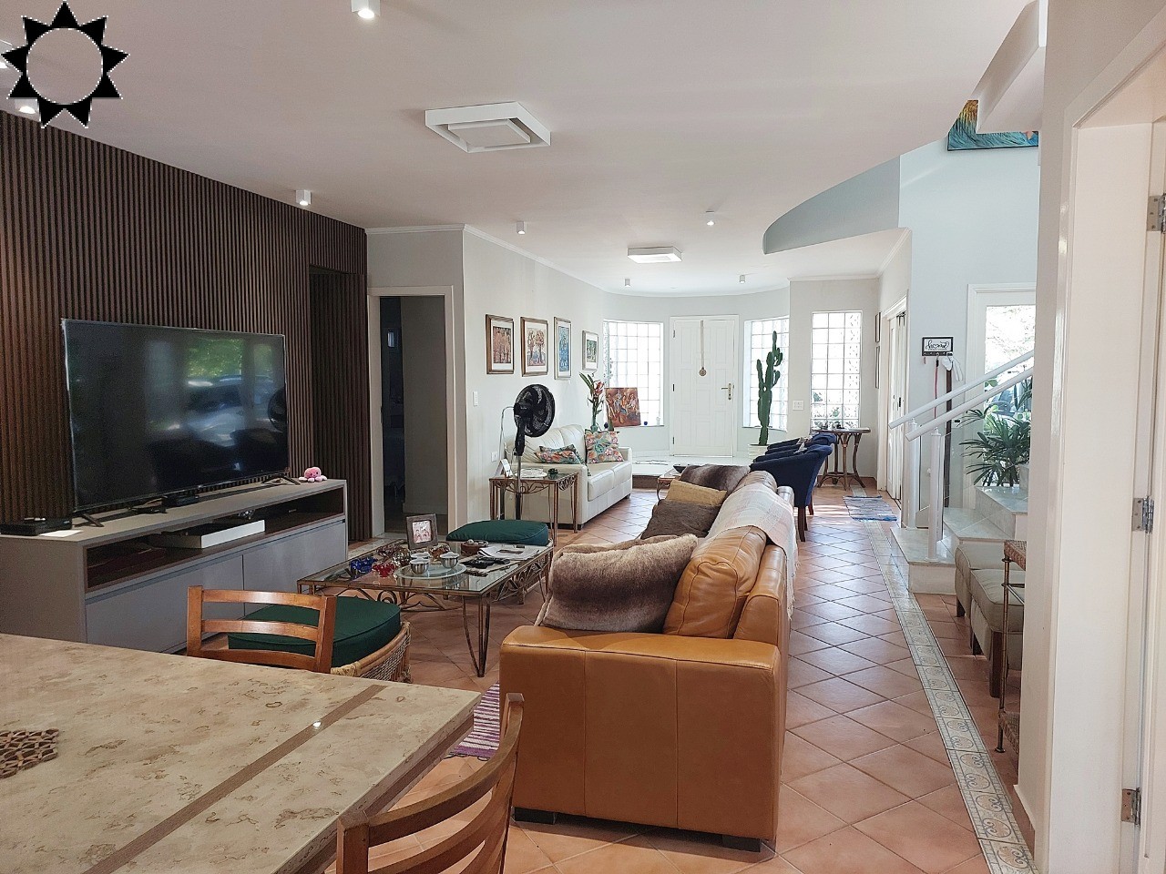 Casa à venda com 4 quartos, 361m² - Foto 4