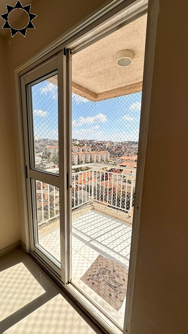 Apartamento à venda com 2 quartos, 50m² - Foto 3