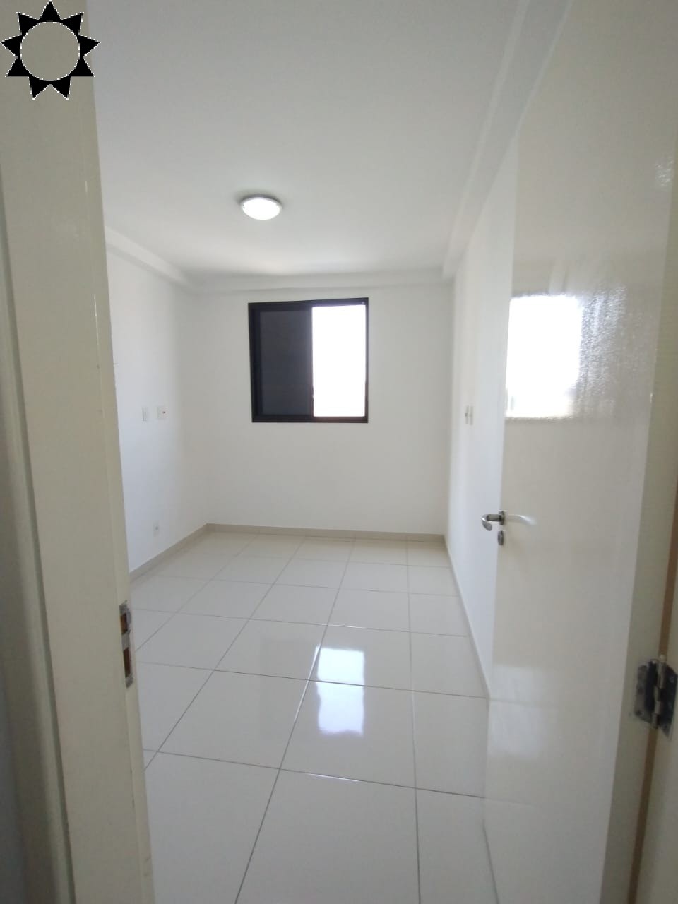 Apartamento à venda com 3 quartos, 90m² - Foto 10