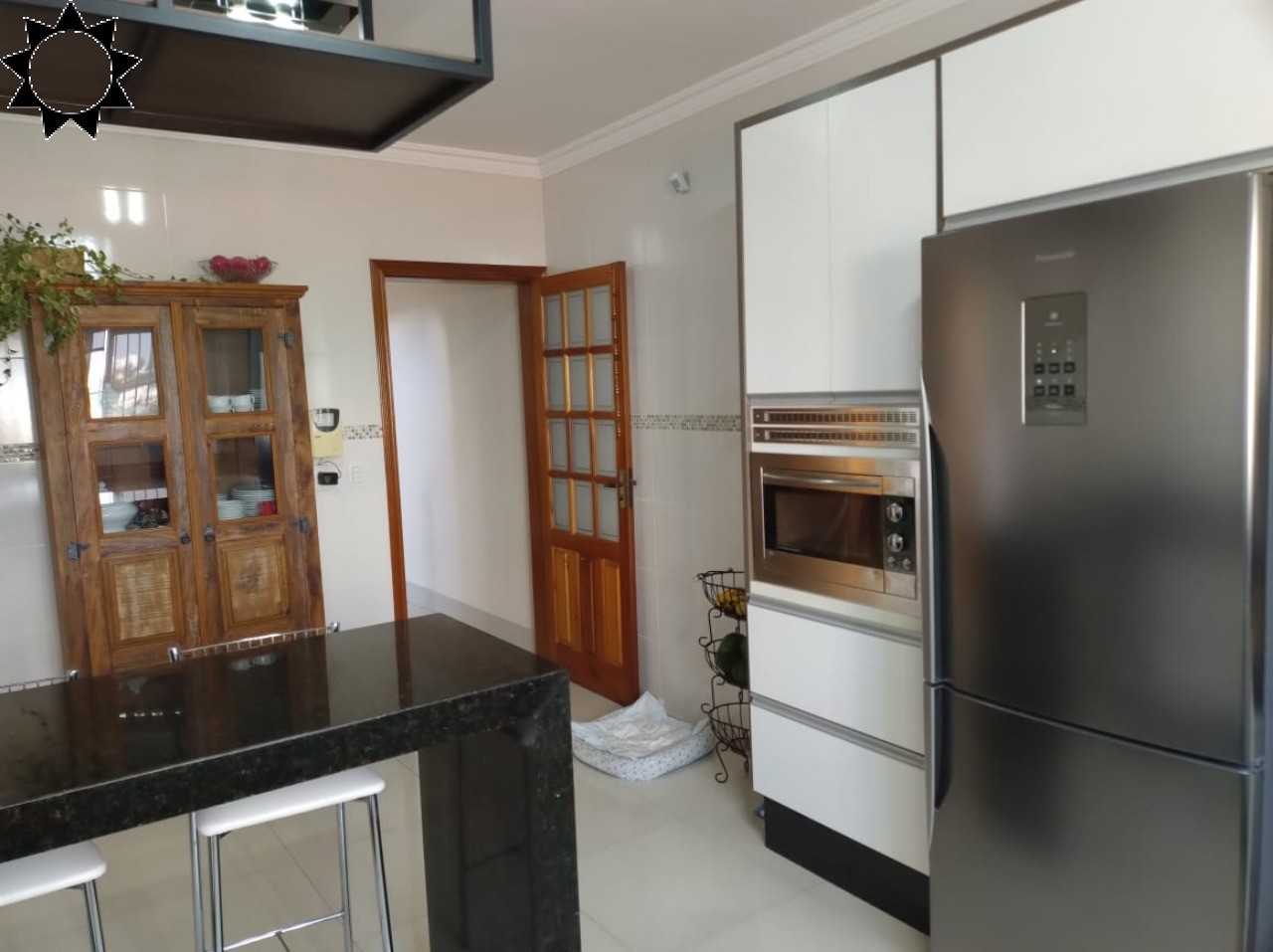 Casa à venda com 3 quartos, 223m² - Foto 26