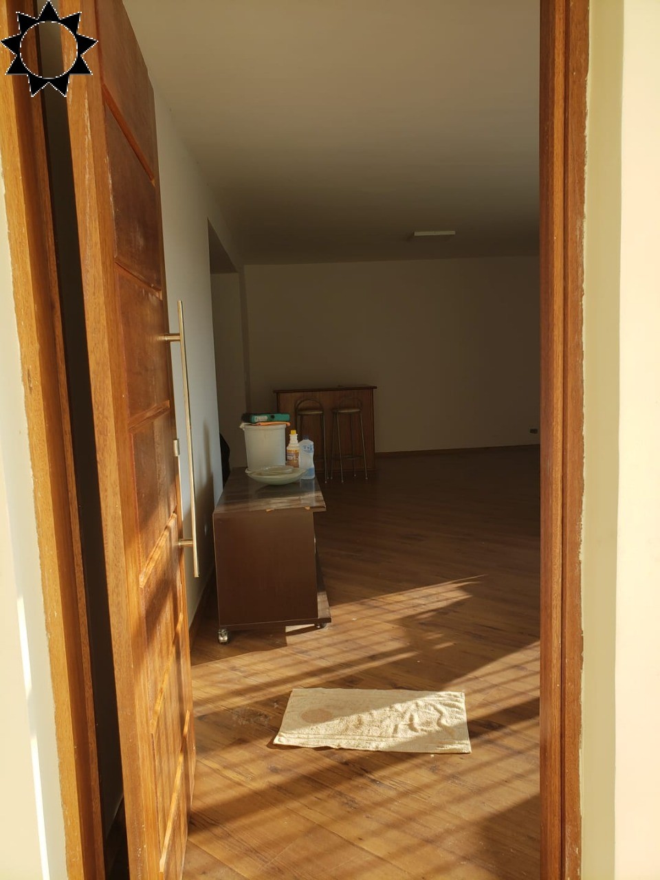 Casa para alugar com 3 quartos, 100m² - Foto 4