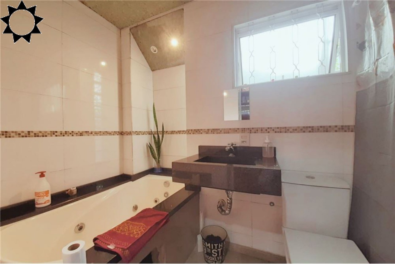 Casa à venda com 2 quartos, 125m² - Foto 13