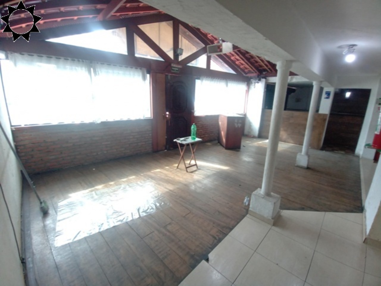 Prédio Inteiro para alugar, 220m² - Foto 9