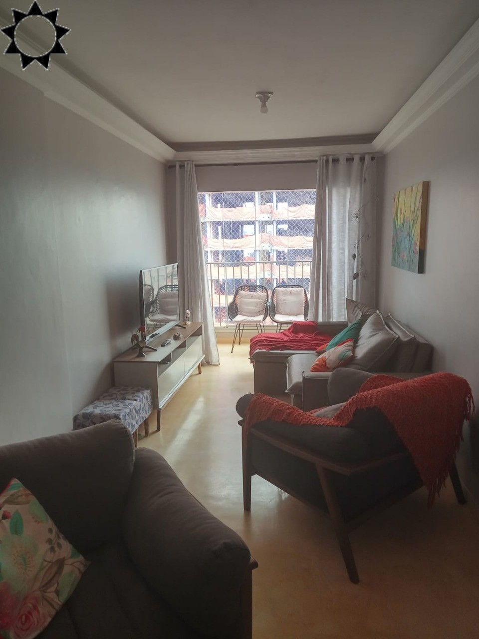 Apartamento à venda com 3 quartos, 70m² - Foto 1