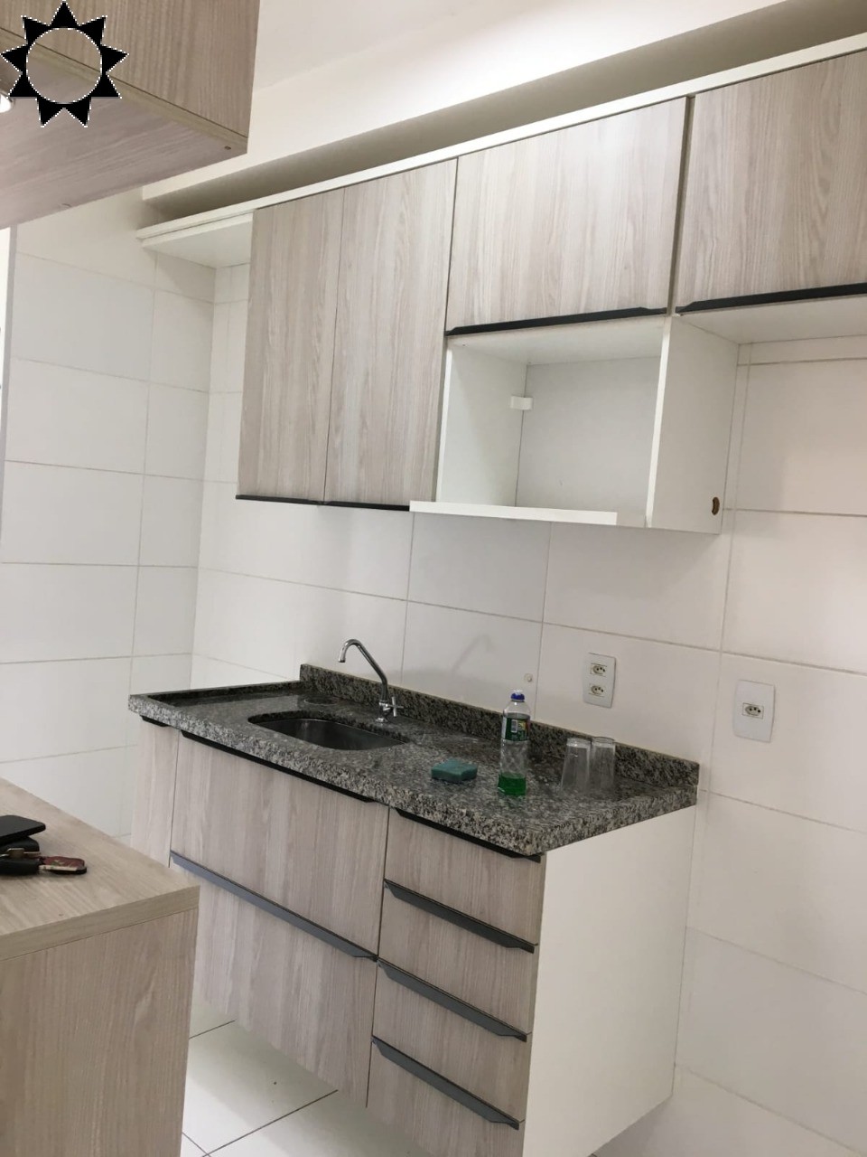 Apartamento à venda e aluguel com 1 quarto, 68m² - Foto 2