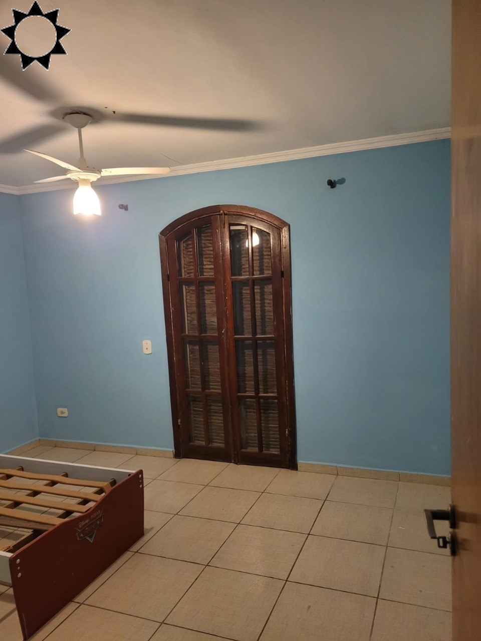 Casa à venda com 4 quartos, 200m² - Foto 6