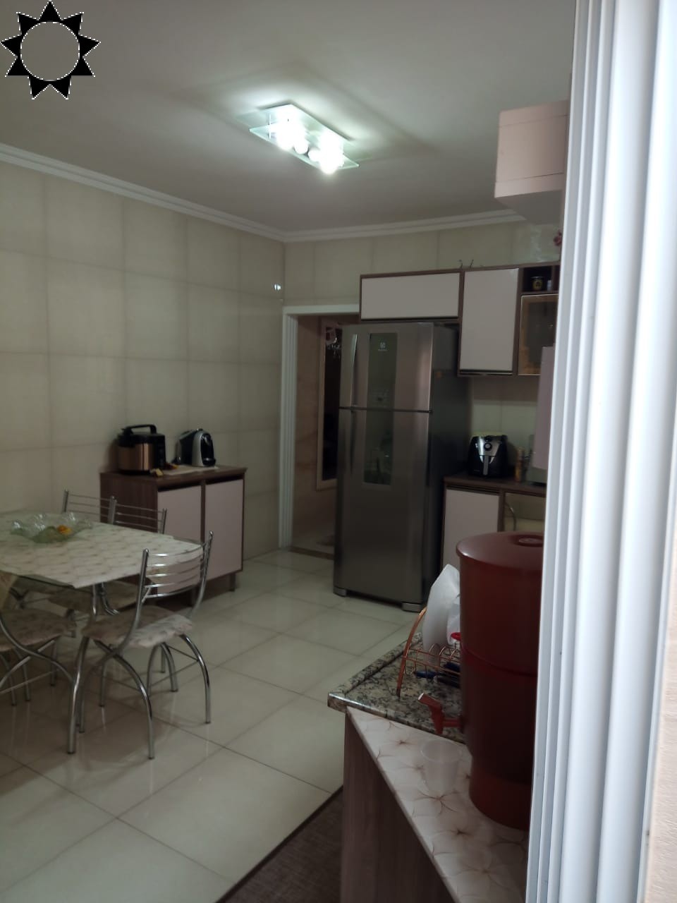 Casa à venda com 2 quartos, 150m² - Foto 5