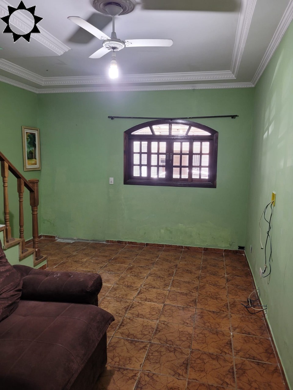 Casa à venda com 4 quartos, 200m² - Foto 1