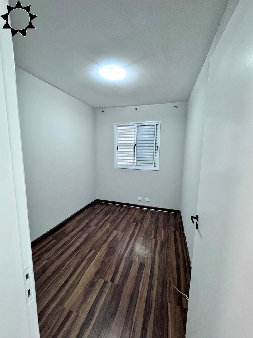 Apartamento à venda com 2 quartos, 43m² - Foto 3