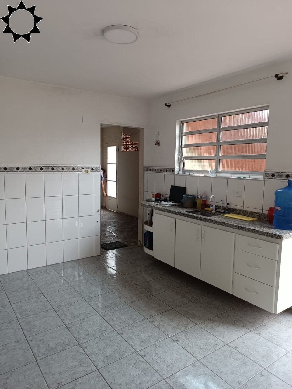 Casa à venda com 3 quartos, 149m² - Foto 3