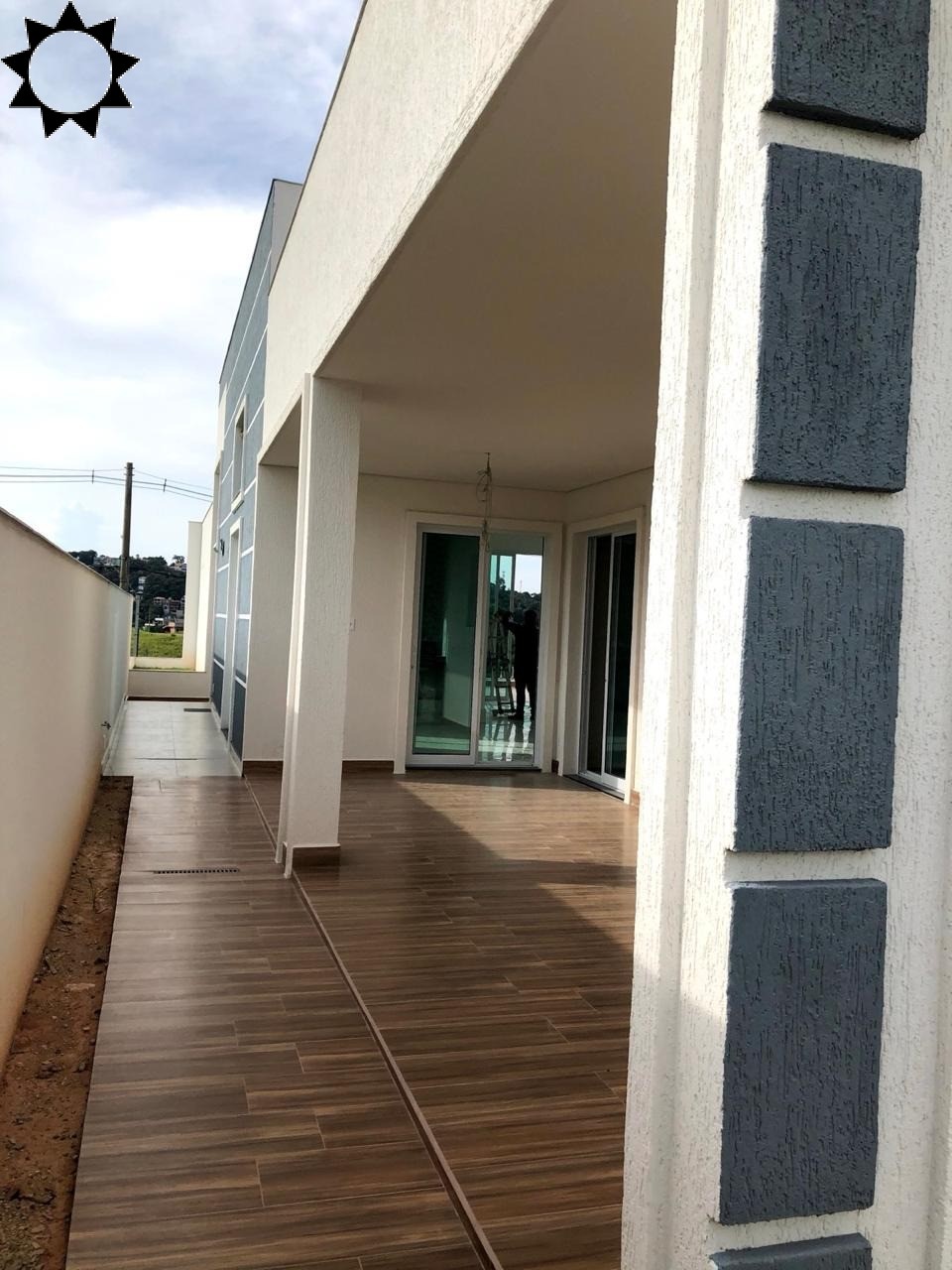 Casa à venda com 4 quartos, 323m² - Foto 14