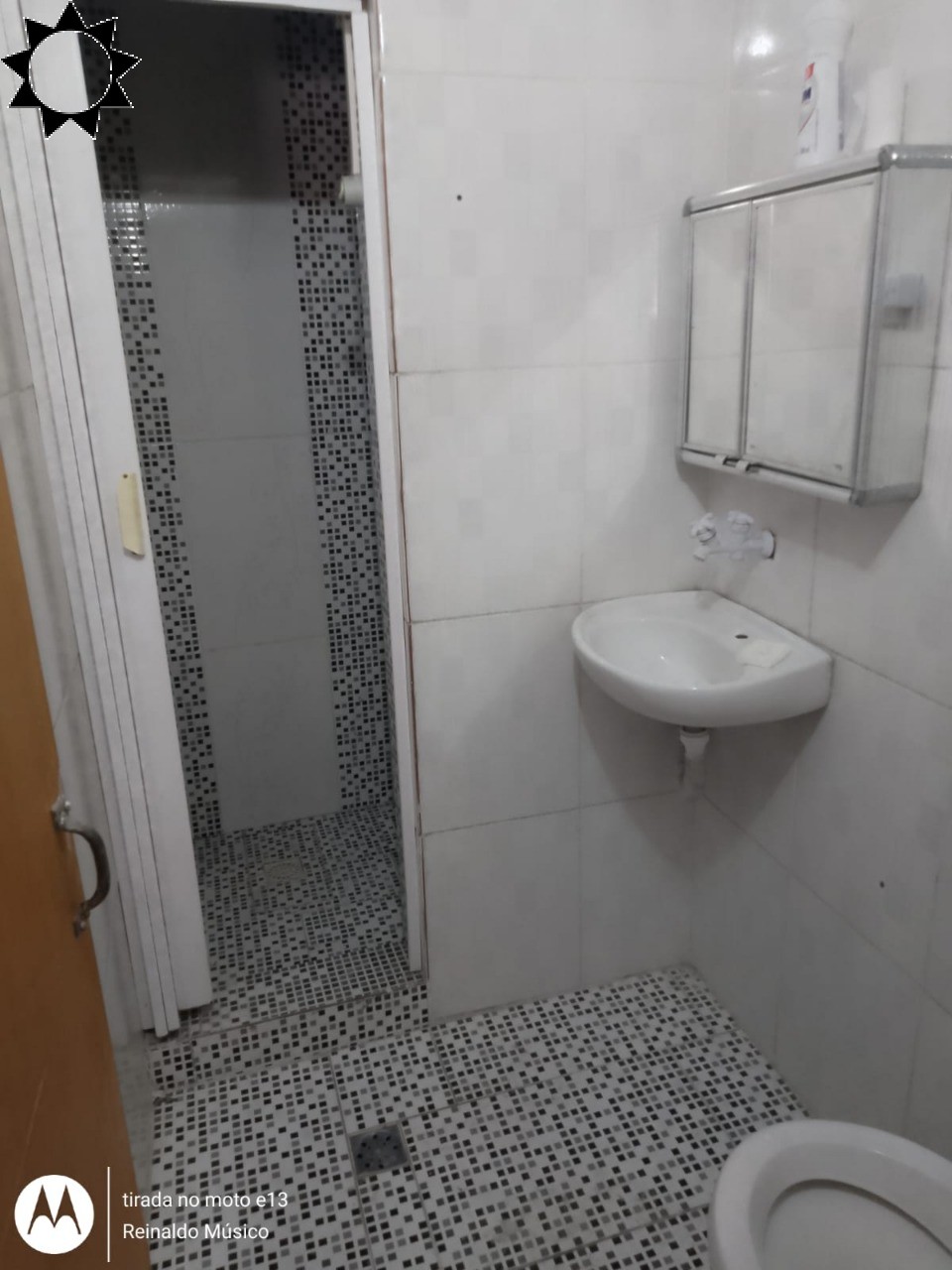 Casa para alugar com 2 quartos, 52m² - Foto 13