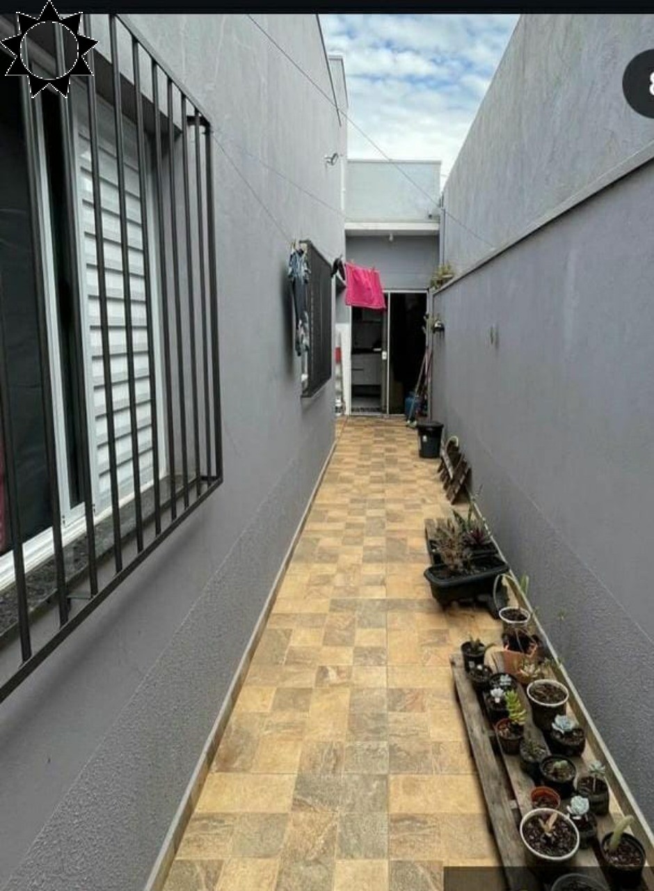 Casa à venda com 2 quartos, 81m² - Foto 6